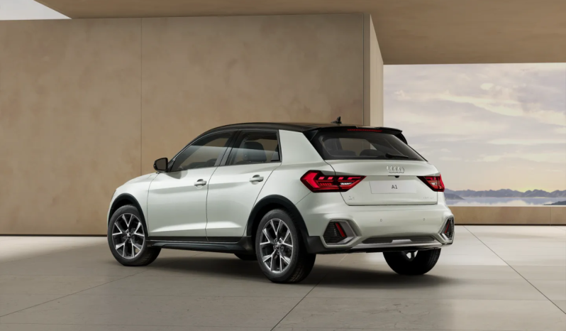 
								Audi A1 allstreet Adrenalin 30 TFSI 85(116) kW(CV) 6 vel. full									