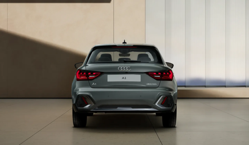 
								Audi A1 allstreet Adrenalin 30 TFSI 85(116) kW(CV) S tronic full									