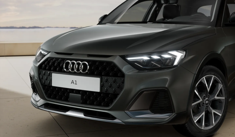 
								Audi A1 allstreet Adrenalin 30 TFSI 85(116) kW(CV) S tronic full									