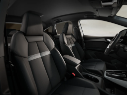 
										Audi Q4 Sportback Genuine edition 45 e-tron 210,00 kW 77,0 kWh full									