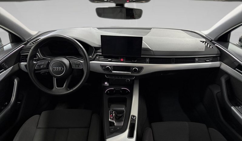 
								AUDI A4 40 TFSI S line S tronic 150kW – 5445LVY full									