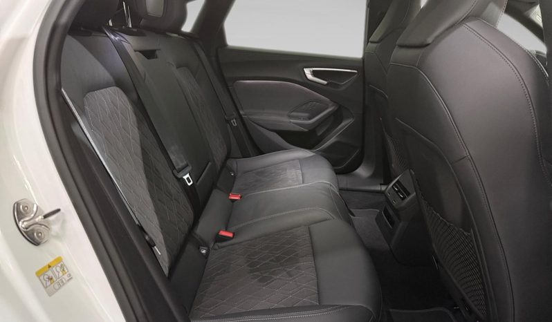 
								AUDI A5 e-hybrid Black line quattro S tronic 220kW – 2986NCD full									