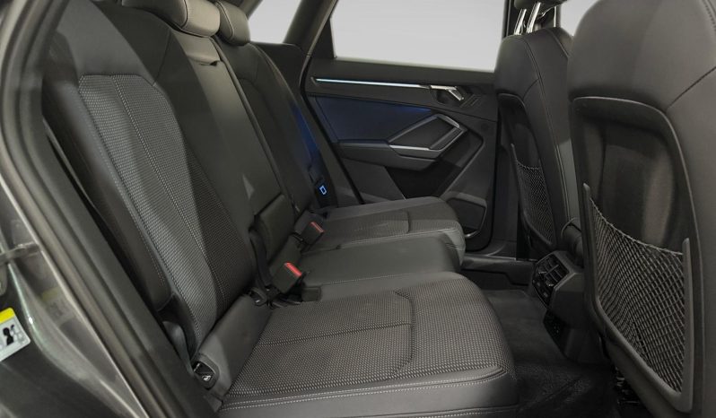 
								Q3 35 TDI Black line S tronic 110kW – 1240MZK full									