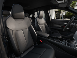 
										Audi Q3 Sportback Black line edition TFSI 110 kW S tronic full									