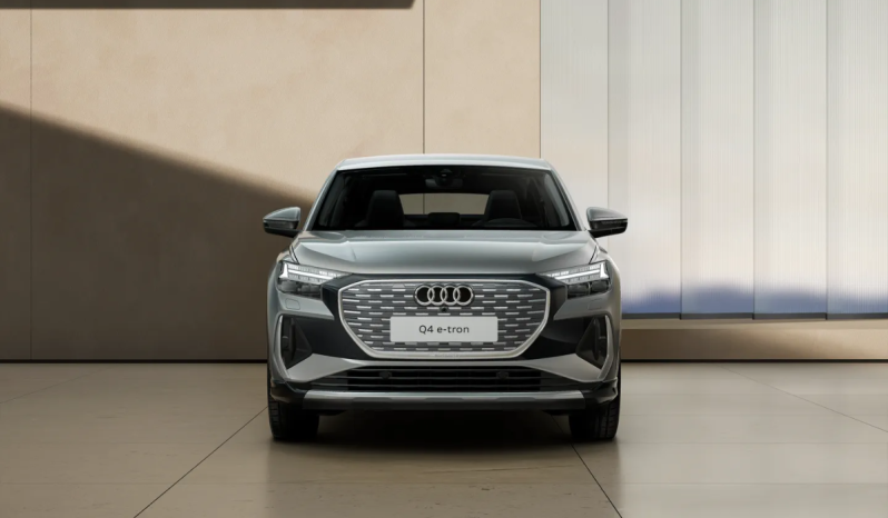 
								Audi Q4 Sportback Genuine edition 45 e-tron 210,00 kW 77,0 kWh full									