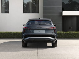 
										Audi Q3 Sportback Black line edition TFSI 110 kW S tronic full									