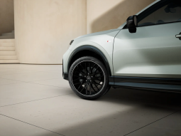 
										Audi Q2 Adrenalin Black edition 35 TFSI 110(150) kW(CV) S tronic full									