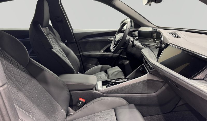 
								AUDI Q5 Sportback e-hybrid Black line quattro S tronic 220kW – 8554NKD full									