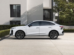 
										Audi Q3 Sportback Black line edition e-hybrid 200 kW S tronic full									
