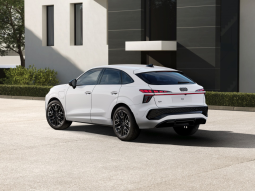 
										Audi Q3 Sportback Black line edition e-hybrid 200 kW S tronic full									