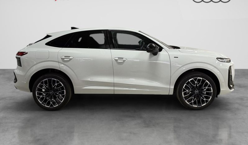
								Audi Q3 Sportback Black line edition e-hybrid 200 kW S tronic – 6657NRL full									