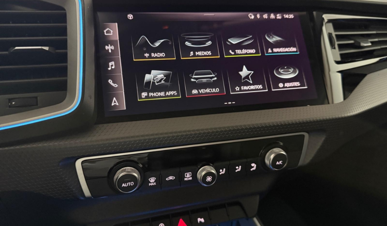 
								A1 Sportback Adrenalin Black edition 30 TFSI 85(116) kW(CV) S tronic – 0090NNS full									