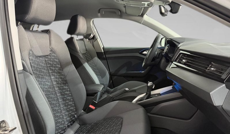 
								A1 Sportback Adrenalin Black edition 30 TFSI 85(116) kW(CV) S tronic – 0090NNS full									