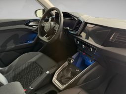 
										A1 Sportback Adrenalin Black edition 30 TFSI 85(116) kW(CV) S tronic – 0090NNS full									