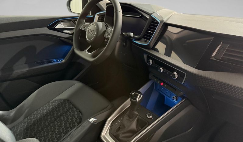 
								A1 Sportback Adrenalin Black edition 30 TFSI 85(116) kW(CV) S tronic – 0090NNS full									