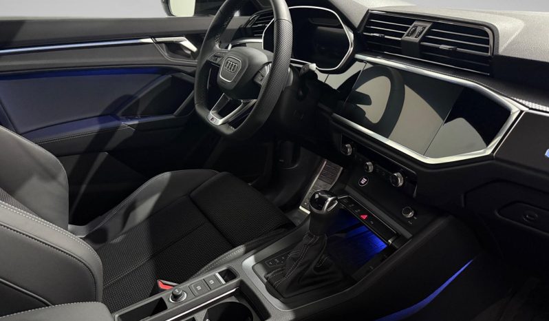 
								Q3 35 TDI Black line S tronic 110kW – 2826NDF full									