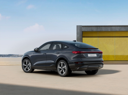 
										Audi Q6 Sportback S line e-tron quattro 315,00 kW 94,9 kWh full									
