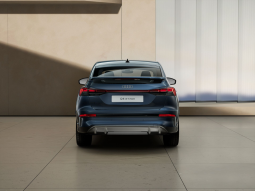 
										Audi Q4 Sportback S line e-tron performance 210,00 kW 77,0 kWh full									