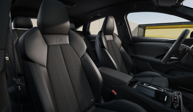 
								Audi Q6 Sportback S line e-tron quattro 315,00 kW 94,9 kWh full									