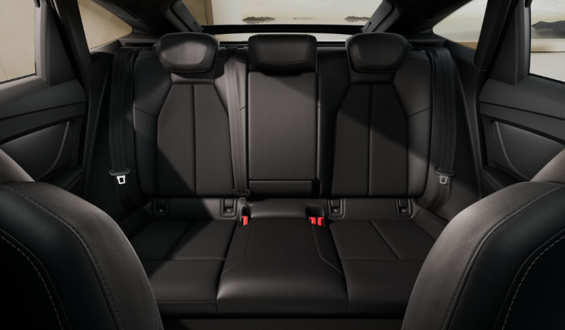 
								Audi Q4 Sportback S line e-tron performance 210,00 kW 77,0 kWh full									