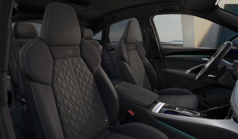 
								Audi Q5 Sportback S line e-hybrid quattro 220(299) kW(CV) S tronic full									