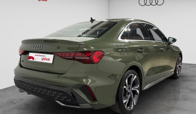 
								A3 Sedán TFSI S line S tronic 110kW – 0453NDY full									