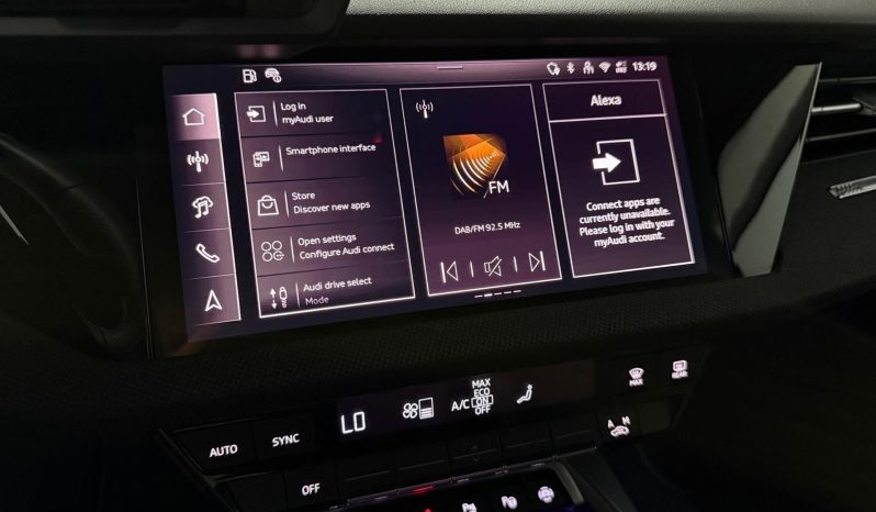 
								A3 Sedán TFSI S line S tronic 110kW – 0453NDY full									