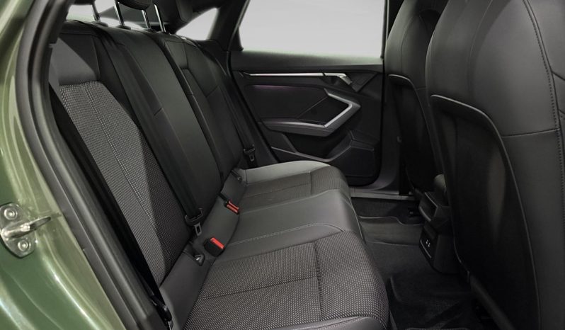 
								A3 Sedán TFSI S line S tronic 110kW – 0453NDY full									