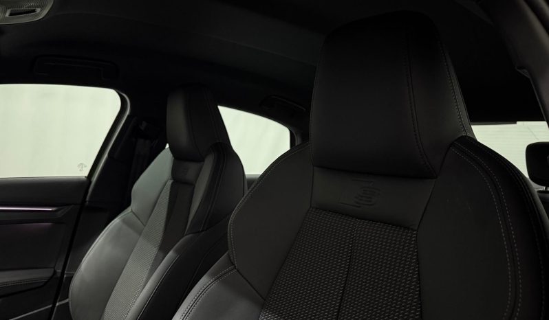 
								A3 Sedán TFSI S line S tronic 110kW – 0453NDY full									