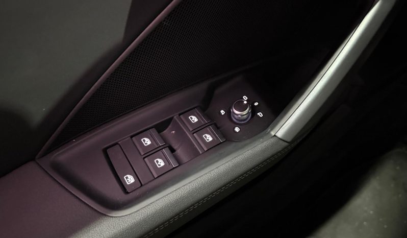 
								A3 Sedán TDI S line S tronic 110kW – 8851NCZ full									