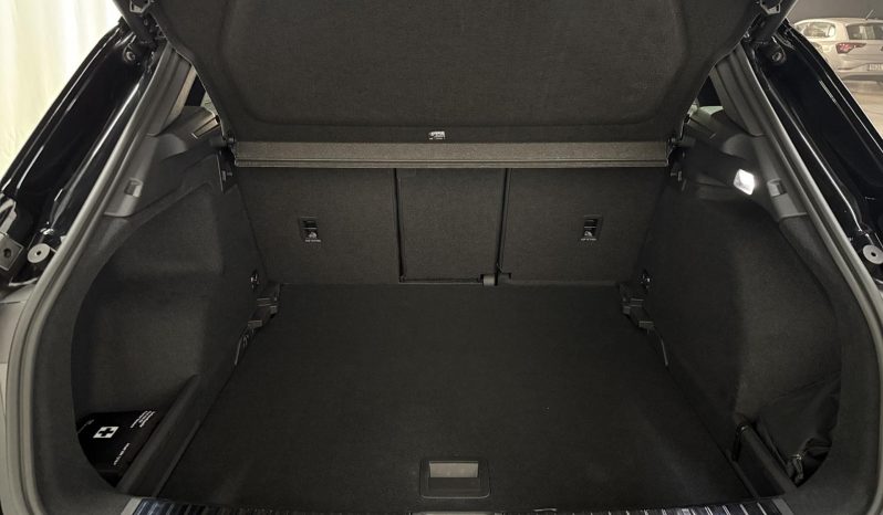 
								AUDI Q3 2.0 TDI Black line S tronic 110kW – 5643NPS full									