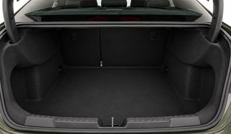 
								A3 Sedán TFSI S line S tronic 110kW – 0453NDY full									