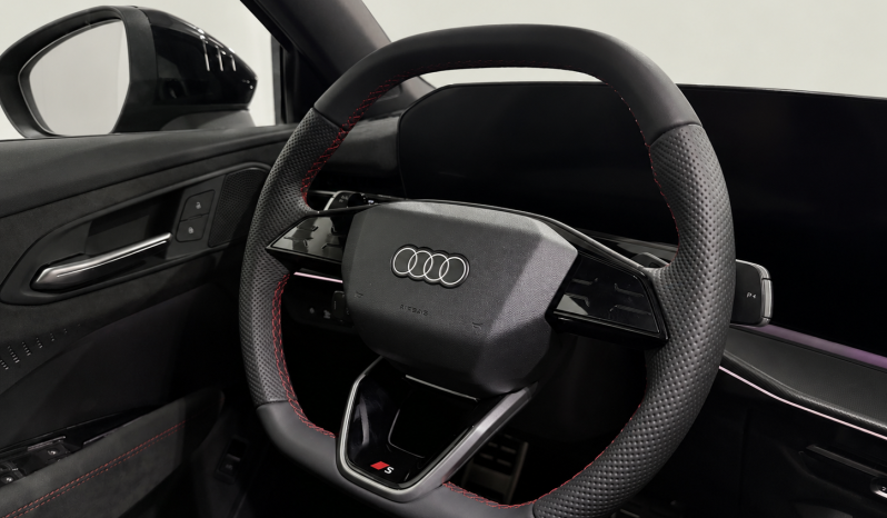 
								AUDI Q3 2.0 TDI Black line S tronic 110kW – 5643NPS full									