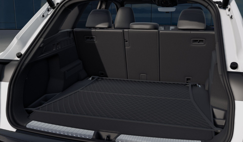 
								Audi Q5 SUV Black competition e-hybrid quattro 270(367) kW(CV) S tronic full									