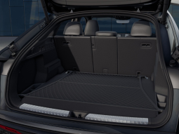 
										Audi Q5 Sportback Black competition e-hybrid quattro 270(367) kW(CV) S tronic full									