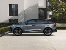 
										Audi Q3 Sportback Black line edition e-hybrid 200 kW S tronic full									