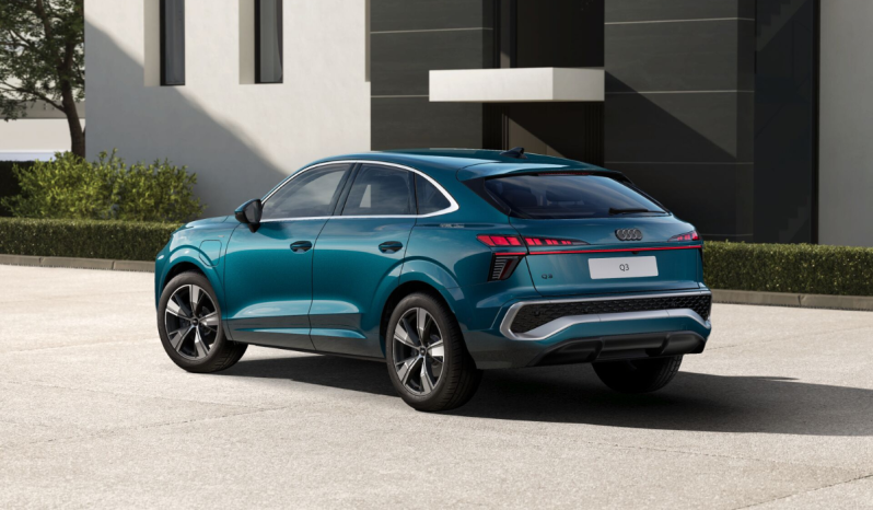 
								Audi Q3 Sportback S line e-hybrid 200(272) kW(CV) S tronic full									
