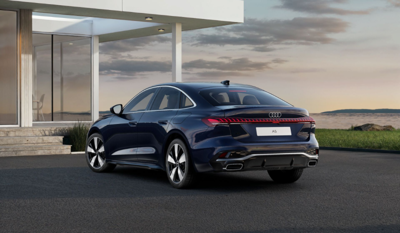 
								Audi A5 Sedan S Line e-hybrid quattro 220 (299) kW (CV) S tronic full									