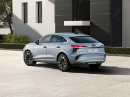 
										Audi Q3 Sportback Advanced e-hybrid 200 kW S tronic full									