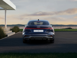 
										Audi A5 Sedan S Line e-hybrid quattro 220 (299) kW (CV) S tronic full									
