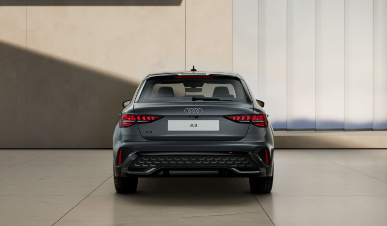 
								Audi A3 Sportback S line TFSI 110 (150) kW (CV) S tronic full									