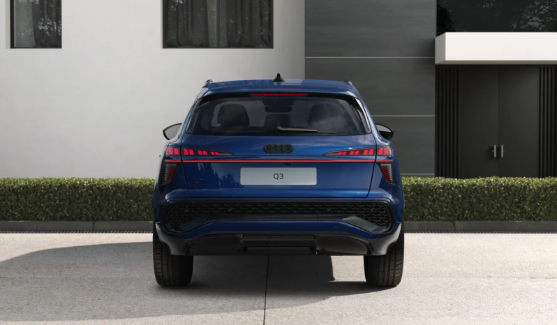 
								Audi Q3 Sportback Black line edition e-hybrid 200 kW S tronic full									