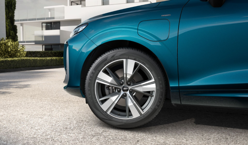 
								Audi Q3 Sportback S line e-hybrid 200(272) kW(CV) S tronic full									