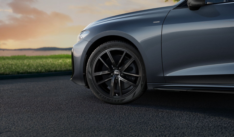 
								Audi A5 Avant Black line e-hybrid quattro 220 (299) kW (CV) S tronic full									