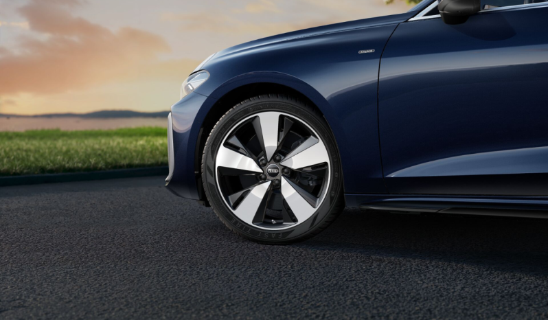 
								Audi A5 Sedan S Line e-hybrid quattro 220 (299) kW (CV) S tronic full									