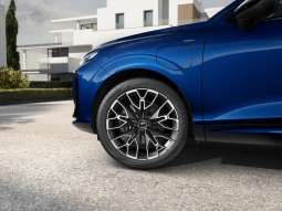 
										Audi Q3 Sportback Black line edition e-hybrid 200 kW S tronic full									