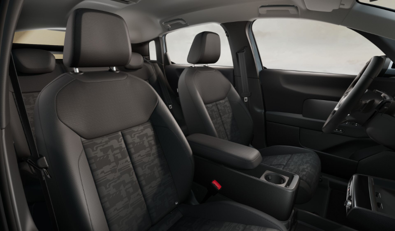 
								Audi A2 Attraction e-tron 125,00 kW 50,0 kWh full									
