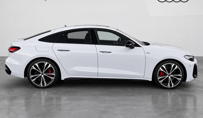 
								AUDI A5 e-hybrid Black line quattro S tronic 220kW – 8327NCX full									