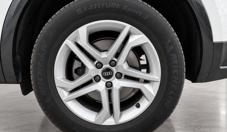 
								Audi Q5 Advanced 50 TFSI e quattro 220(299) kW(CV) S tronic – 5474MXD full									